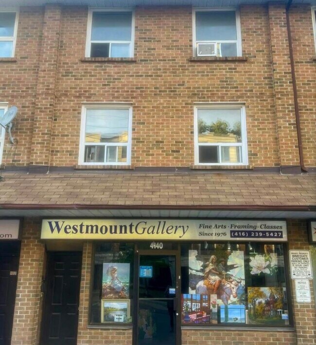 Photo du bâtiment - 4140 Dundas St W