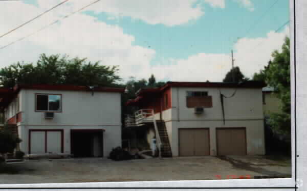 Building Photo - 800-814 Bella Vista Ave