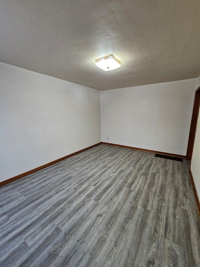 Foto del edificio - 3119 Jefferson St