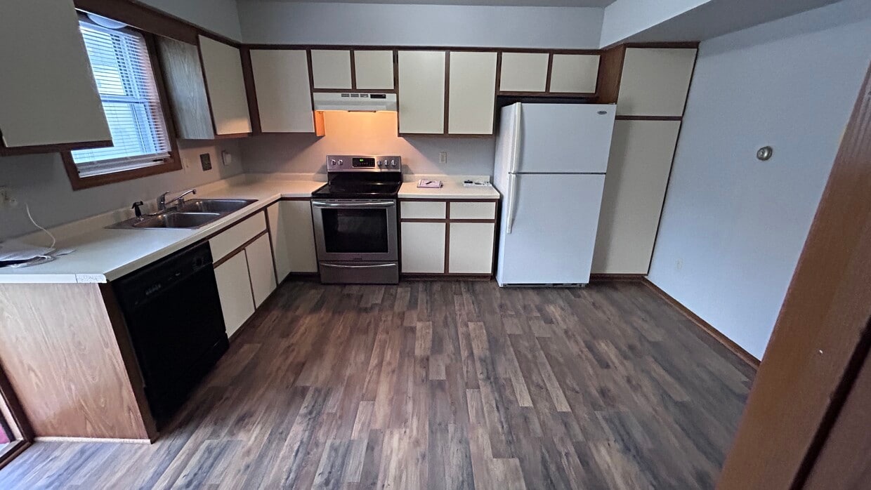 Foto principal - 425 E Monroe Ave