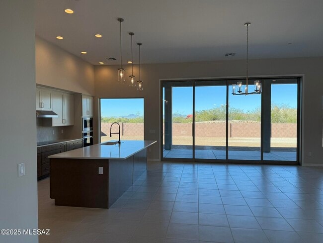 Building Photo - 5981 East Calle Agua Verde