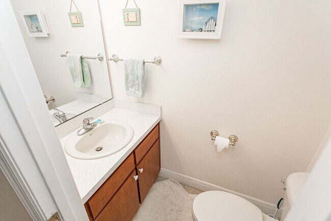 Building Photo - 6100 A1A S