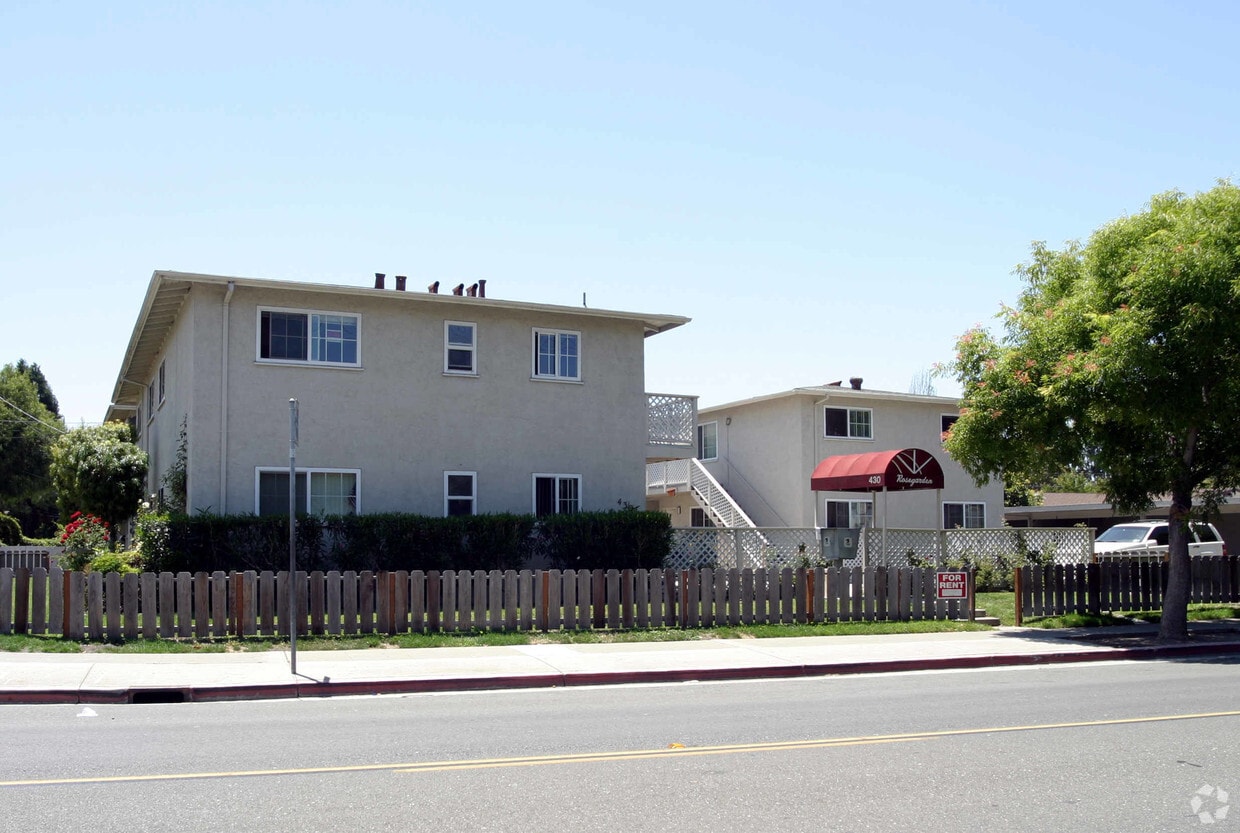 Primary Photo - 430 E Maude Ave