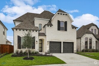 Building Photo - 8218 Vitex Ave