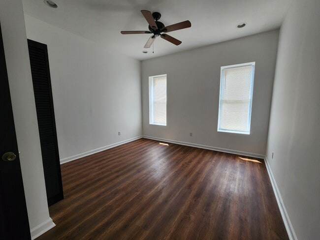 Building Photo - 35 N Patterson Park Ave