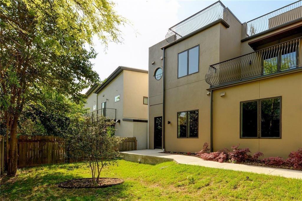 Foto principal - 206 E Live Oak St