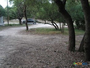 Building Photo - 200 Buck Trail