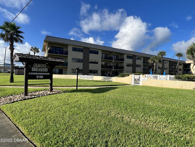 Building Photo - 2100 Ocean Shore Blvd
