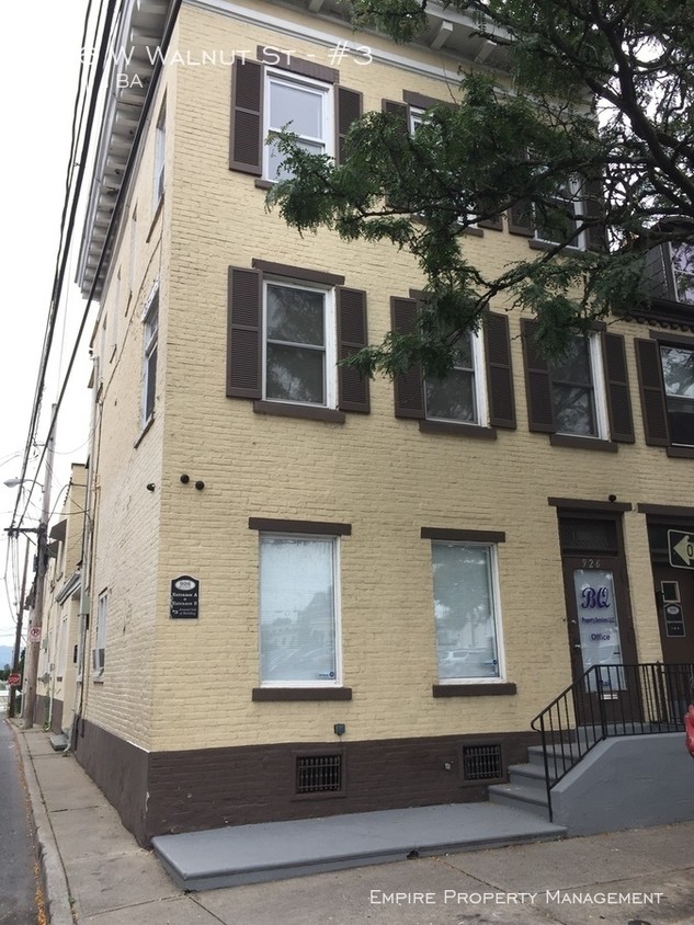 Foto principal - 2 Bedroom 1 Bath in Downtown Allentown