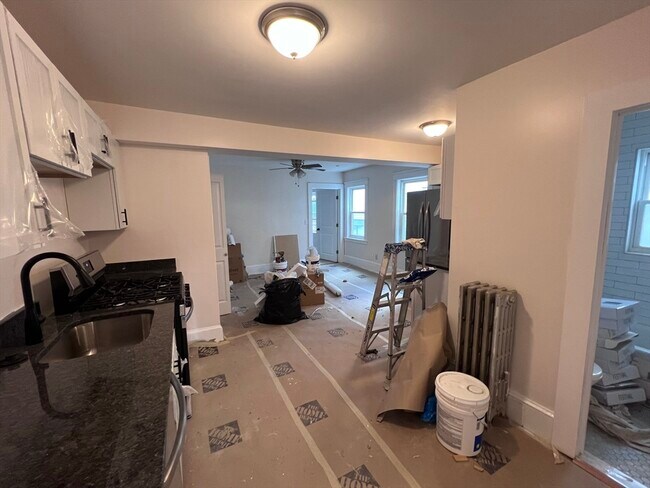 Building Photo - 69 Jaques St