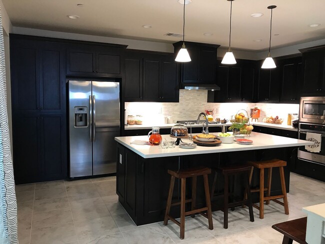 Building Photo - 5 br, 3 bath House - 2056 Cannery Loop
