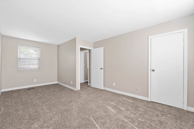 Building Photo - 769 Canonby Pl