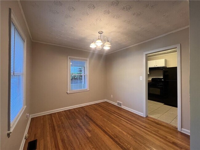 Building Photo - 2231 Mark Trail