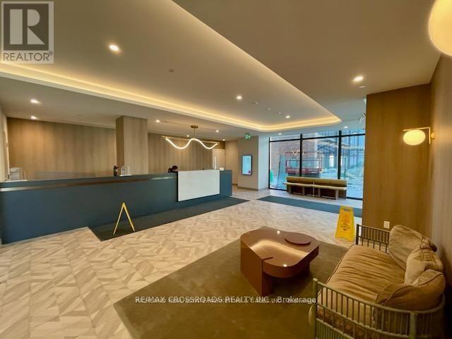 Building Photo - 5 Quarrington Ln