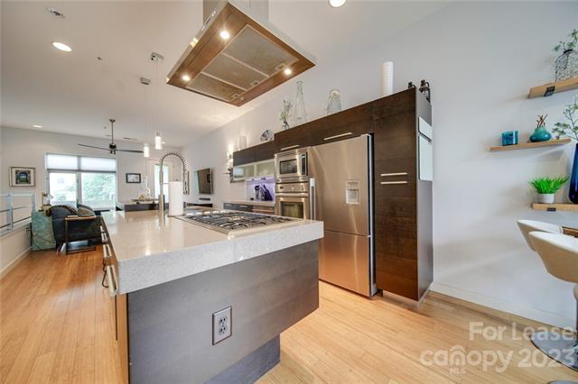 Foto del edificio - 322 Viburnum Way Ct