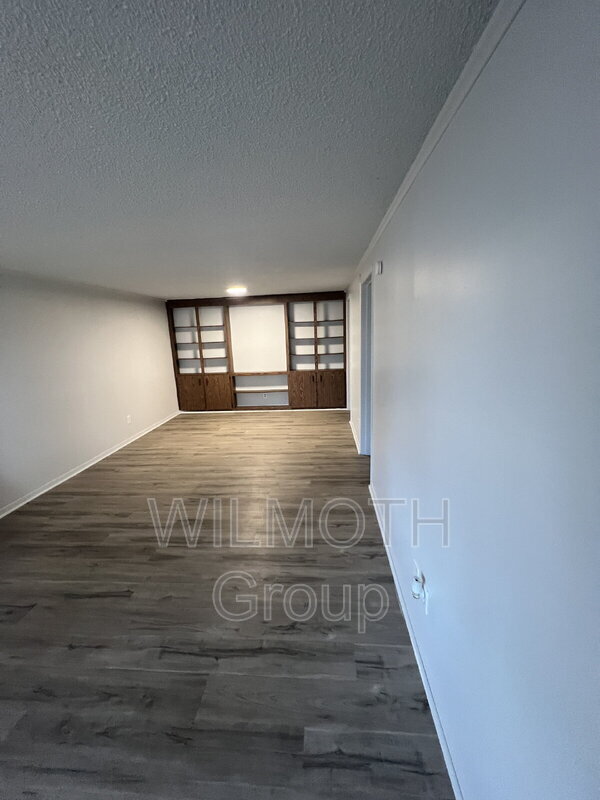 Foto del edificio - 2000 Indianapolis Rd