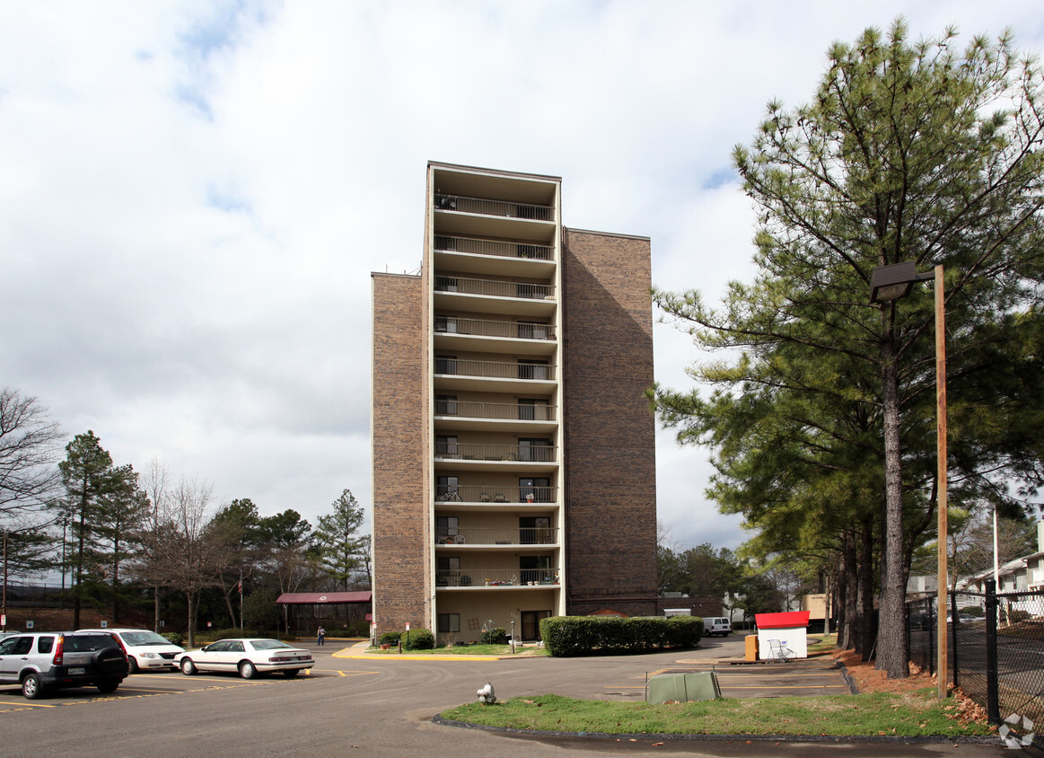 Foto del edificio - Plough Towers