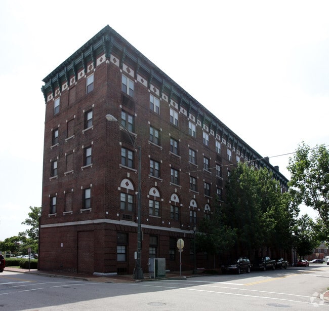 Yadkin House Apartments Salisbury, NC