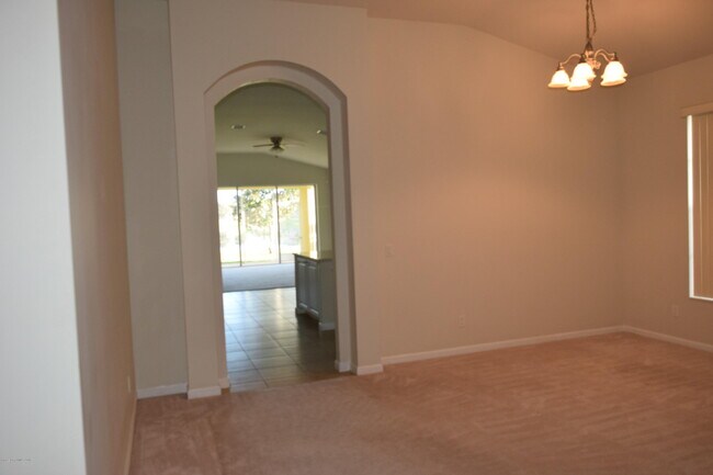 Foto del edificio - 1783 Dittmer Cir SE