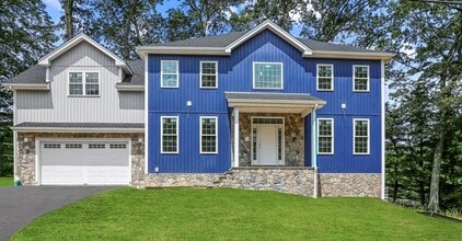 Building Photo - 4 Barrows Rd