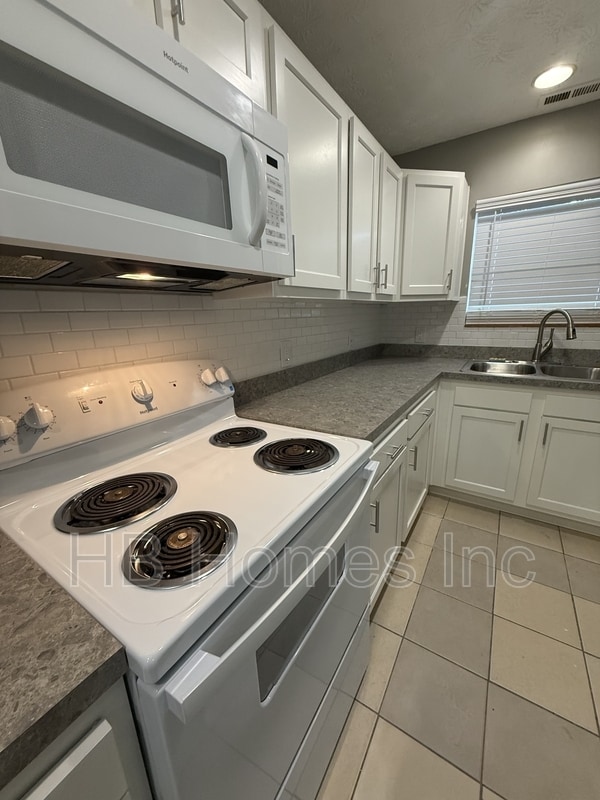 Foto del edificio - 407 Ash St