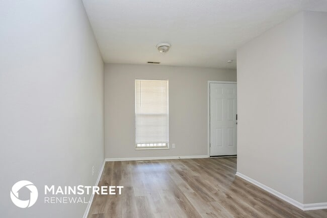Building Photo - 2347 Bridlewood Blvd