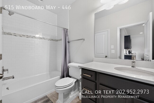 Building Photo - 515 Windboard Way