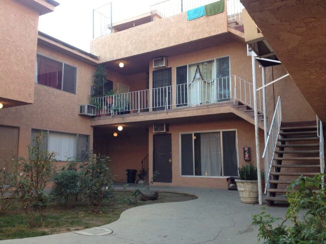 Building Photo - Fulton Apartments