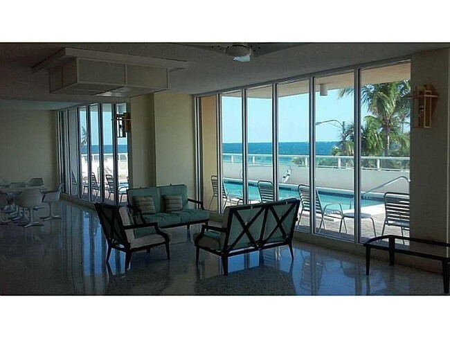 Building Photo - 545 S Fort Lauderdale Beach Blvd