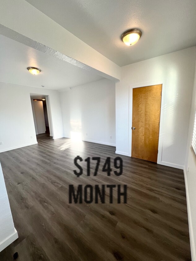 2216 Hoyt Ave Unit Apt 1, Everett, WA 98201 Apartments in Everett, WA