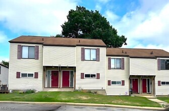 Building Photo - 133 Orchard Dr