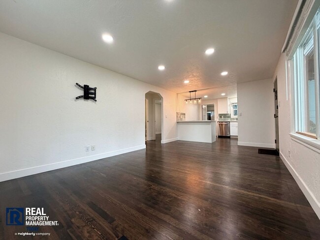 Foto del edificio - Charming Cottage Retreat with Modern Updates!
