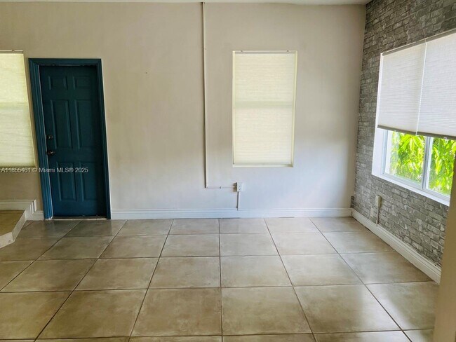 Foto del edificio - 1536 Polk St