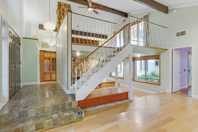 Building Photo - Beautiful 3 Bedroom home in Stonegate