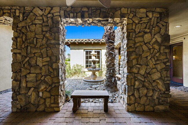 Building Photo - 56222 Village Dr