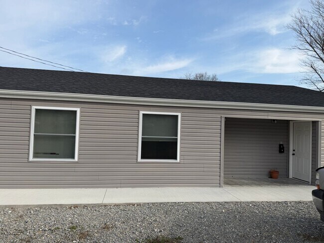 Building Photo - 1 BEDROOM 1 BATHROOM APARTMENT FOR RENT