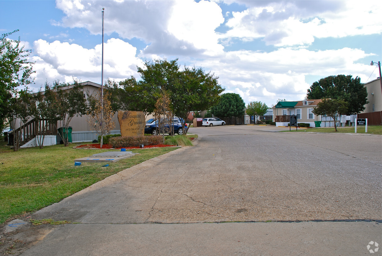 Primary Photo - Mesquite Greens