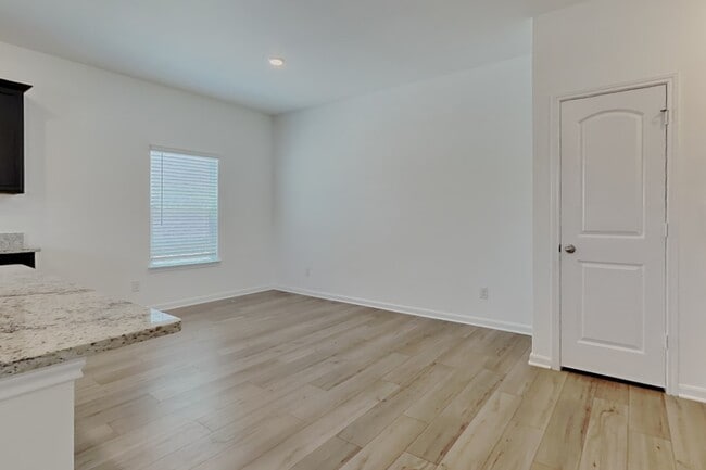 Building Photo - 10845 Quinn Ct