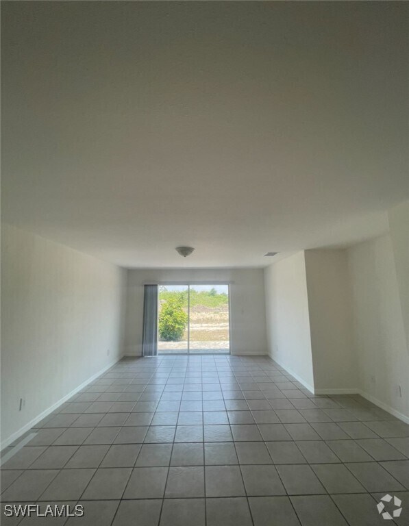 Building Photo - 1407 Hightower Ave S