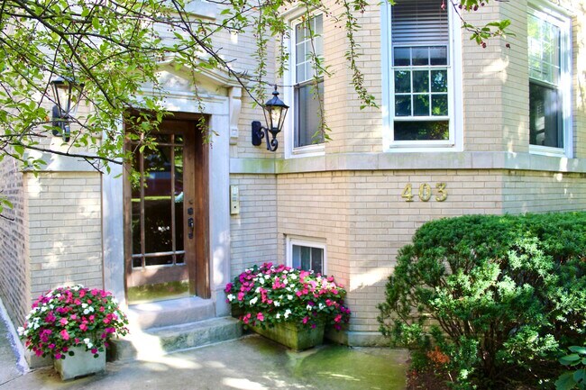 Building Photo - 403 Sherman Ave