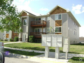 Building Photo - 3505-D E Fallon