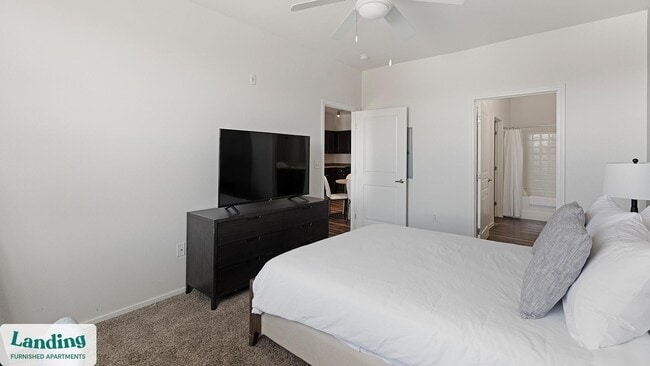 Building Photo - 4201 E Craig Rd