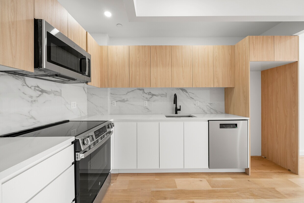 Foto principal - 105 Rogers Ave