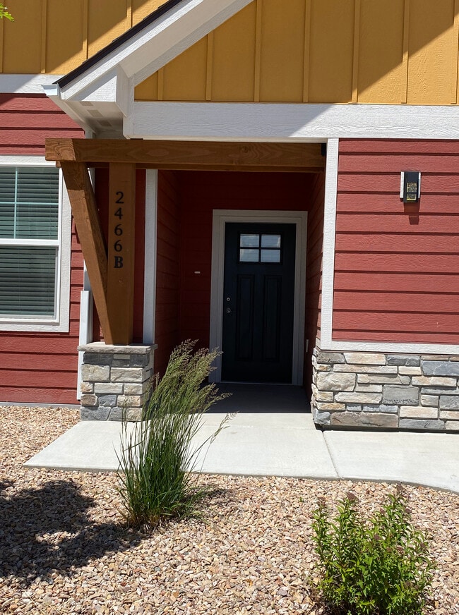 Building Photo - 2466 Klondike Ln