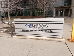 Building Photo - 215 Sherway Gardens Rd