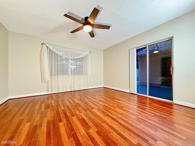 Building Photo - 3 br, 2.5 bath House - 7361 Nautica Way