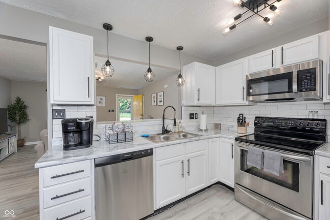 Foto del edificio - 8126 Xenia Dr