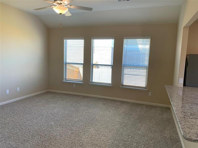 Building Photo - 308 Honeysuckle Ln