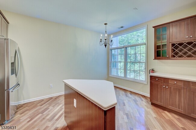Foto del edificio - 612 Kensington Ln