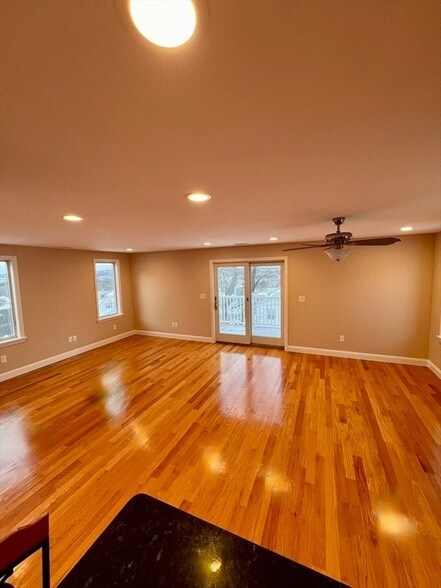 Photo - 31 Rand St Apartment